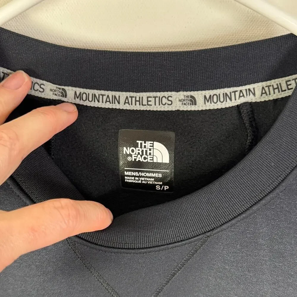 The North Face Sweater - Men's Small